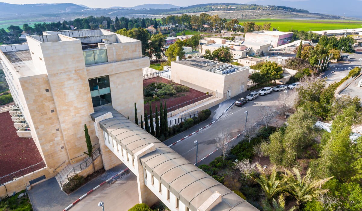 מלון לביא - מבט מבחוץ