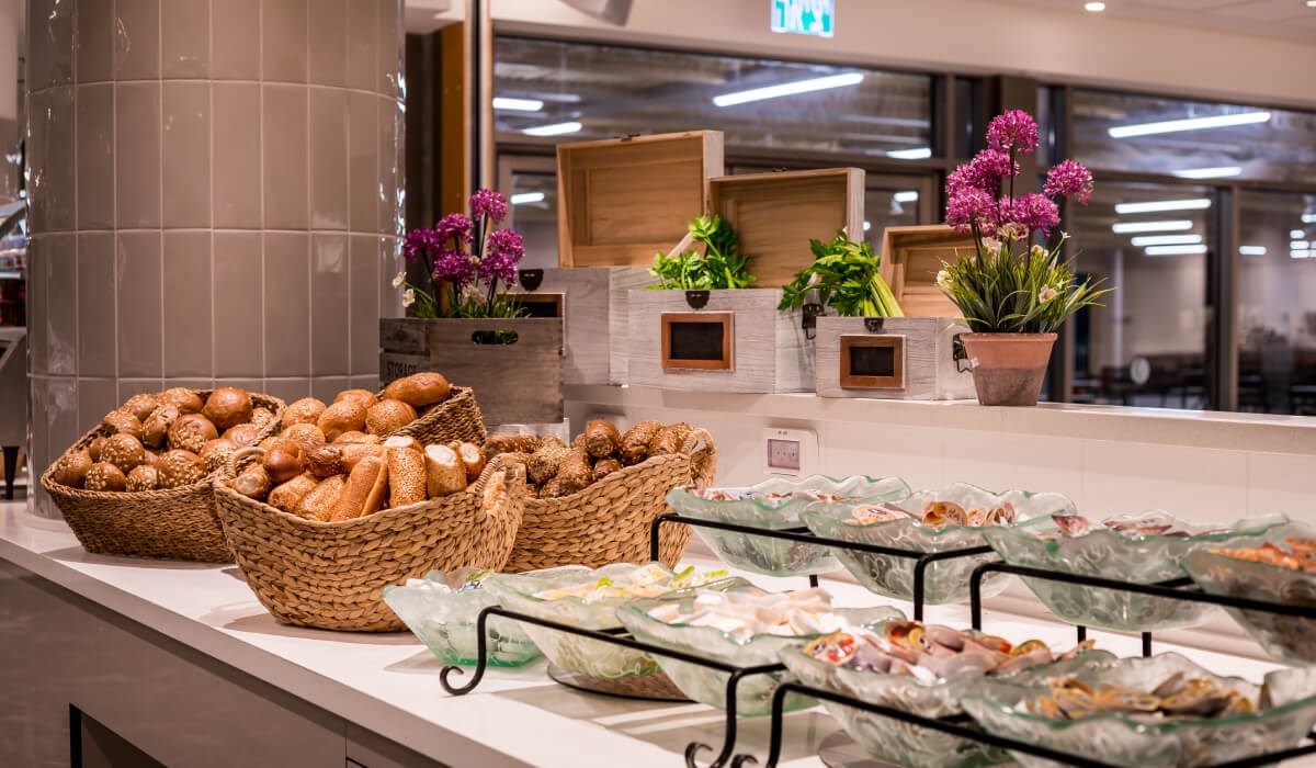 מלון לביא - חדר אוכל